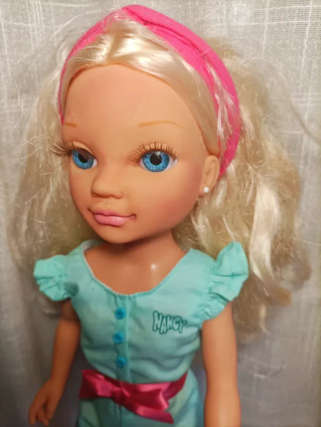 Muñeca Nancy Peluquera