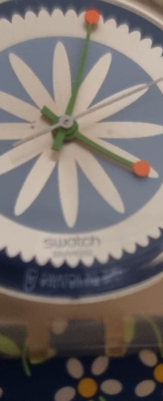 Reloj Swatch Vintage Flores Azules