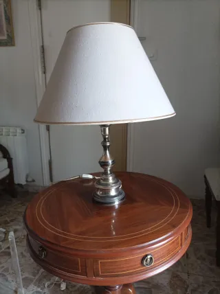 Mesita redonda caoba 58cm