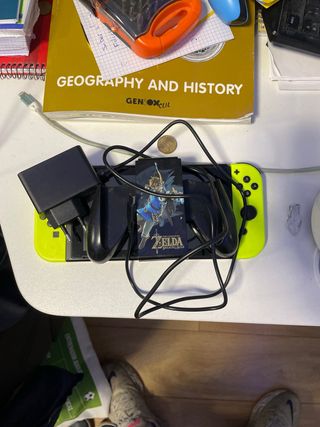 Nintendo Switch Giallo Neon