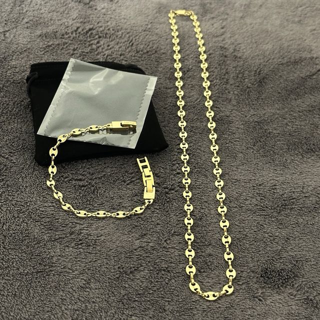 Cadena y pulsera oro laminado
