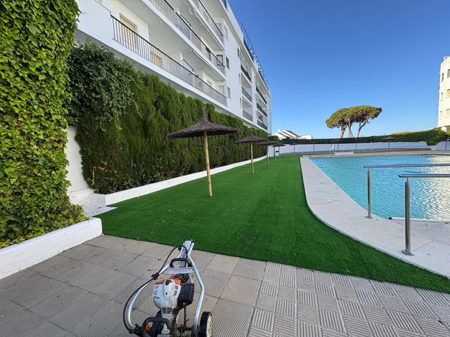 Césped artificial nuevo (a estrenar)