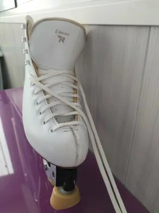 Pattini in linea Risport Venus Snow Who