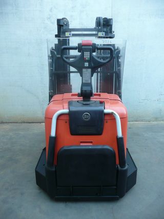 Apilador Toyota Retráctil Posicionador