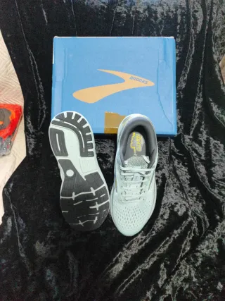 Zapatillas Brooks Talla 43