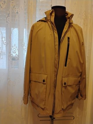 Gabardina Beige Hombre