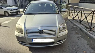 Toyota Avensis 2004