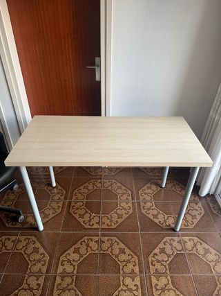 Mesa de escritorio IKEA