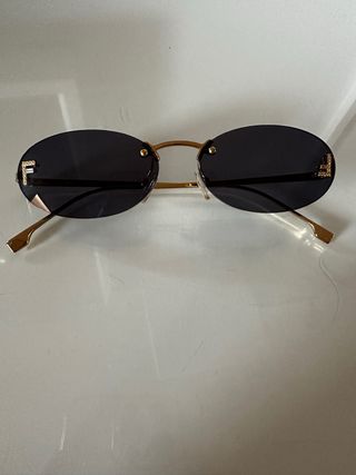 Gafas de sol Fendi Ovaladas Doradas Negras
