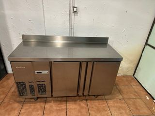 Bajo mostrador 2 puertas INFRICO
