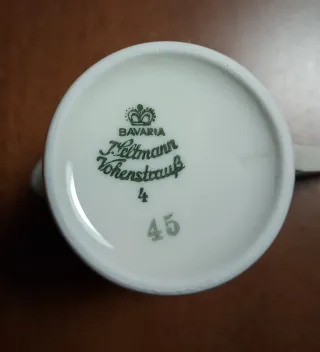 Set caffettiera, 9 tazze e bricco in porcellana