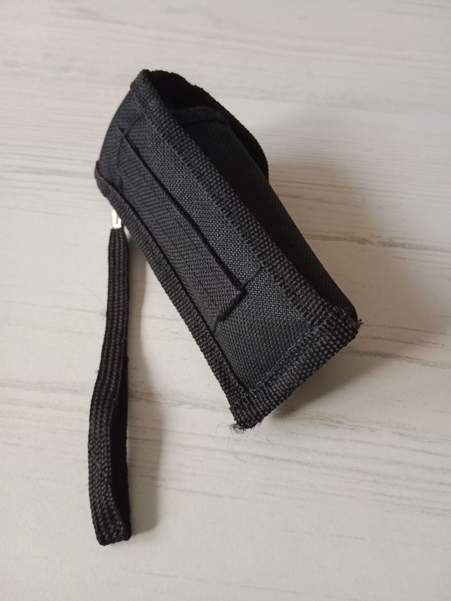 Linterna escudo CNP y  funda