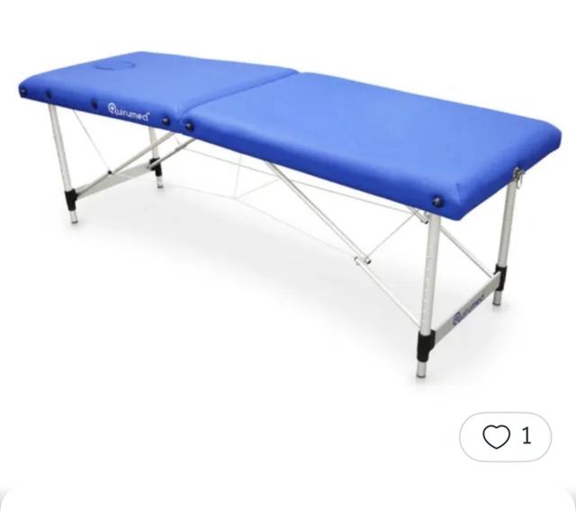 camilla quiromed con accesorios y funda