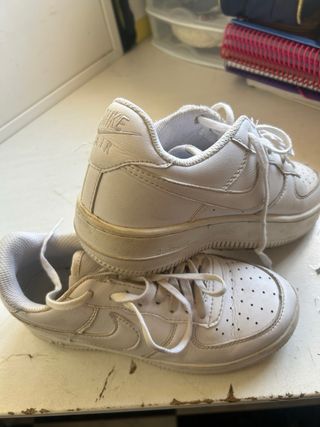 Zapatillas Nike Air Force 1 Niña Talla 36