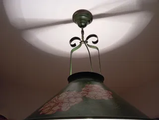 Lámpara vintage metal verde con bombilla 200 W
