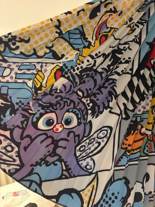 Falda plisada multicolor dibujos animados