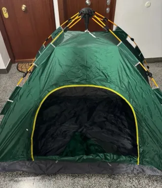 Tienda de campaña verde 2 personas