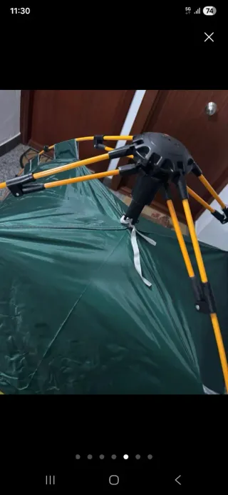 Tienda de campaña verde 2 personas