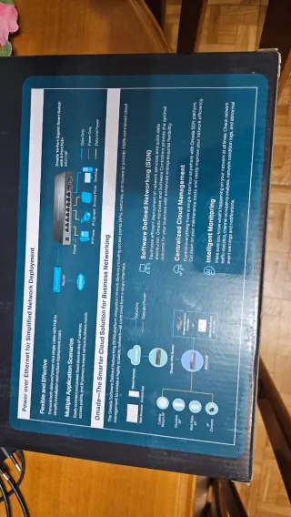 TP-Link Switch 8 Puertos Gigabit PoE.