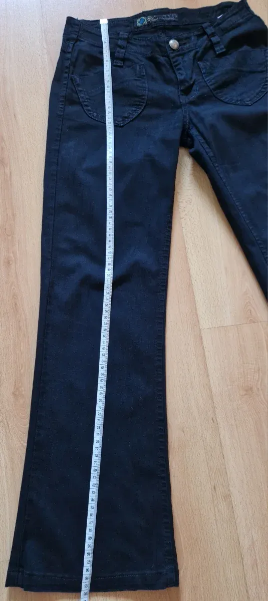 Pantalón Tayssir negro talla 38, buen estado 