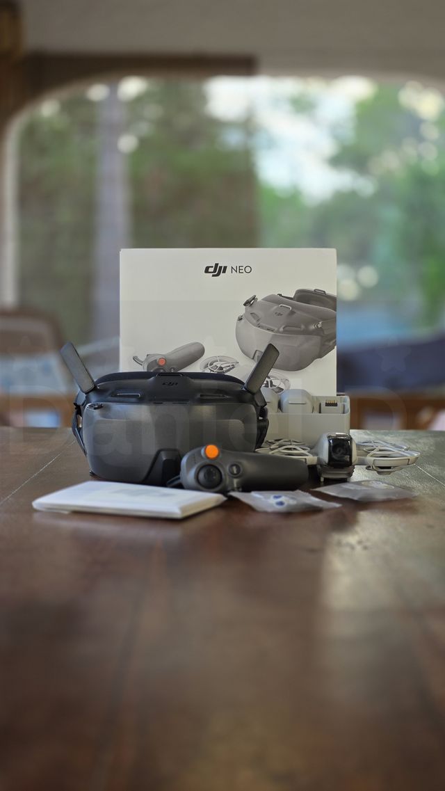 2 VUELOS DJI Neo Motion Fly More Combo