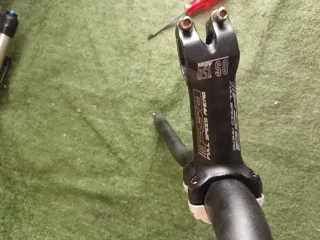 Manubrio e attacco manubrio bici 70 cm