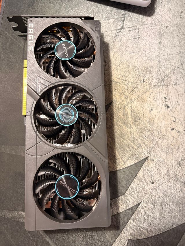 Gigabyte RTX 4060 Eagle OC