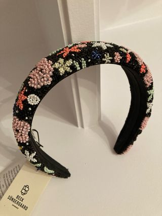 Diadema Beck Söndergaard abalorios floral