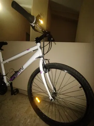 Bicicleta Btwin Blanca