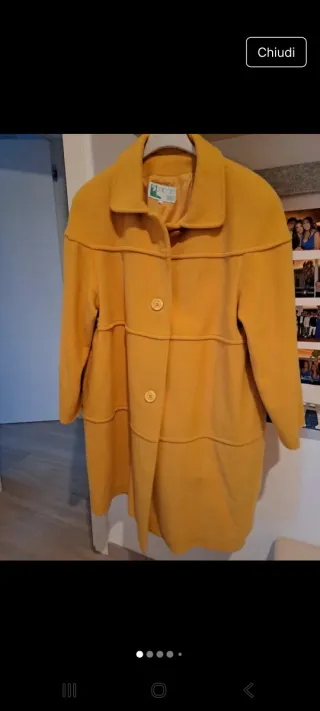 Cappotto donna giallo vintage