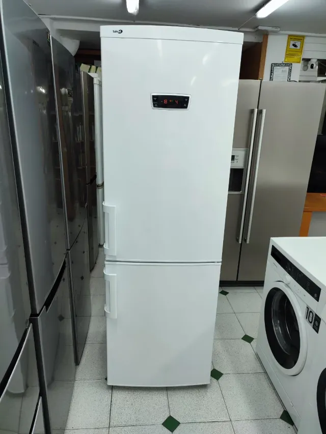 Nevera marca Saivod A++ 185x60cm no Frost garantia