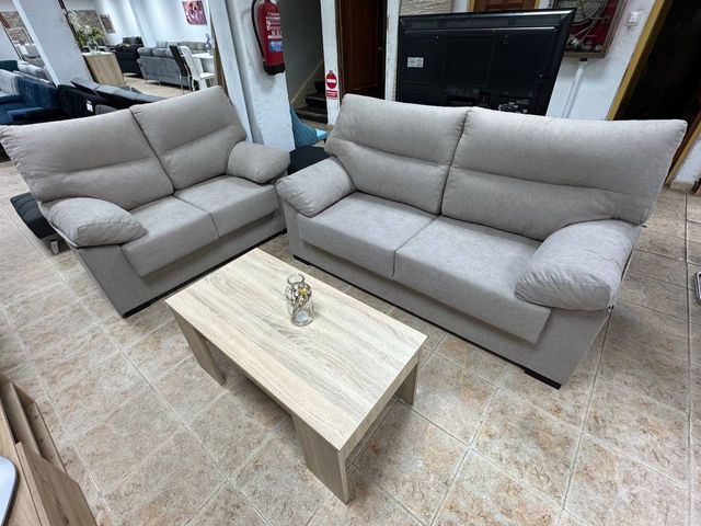 Sofás 3+2. ¡Nuevo! En su Embalaje de Fábrica