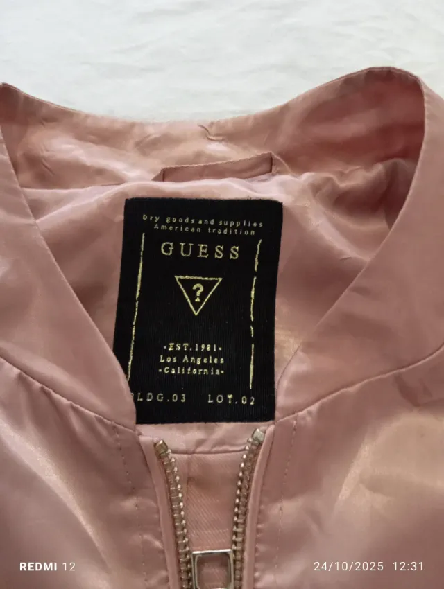 Chaqueta Guess Rosa Mujer