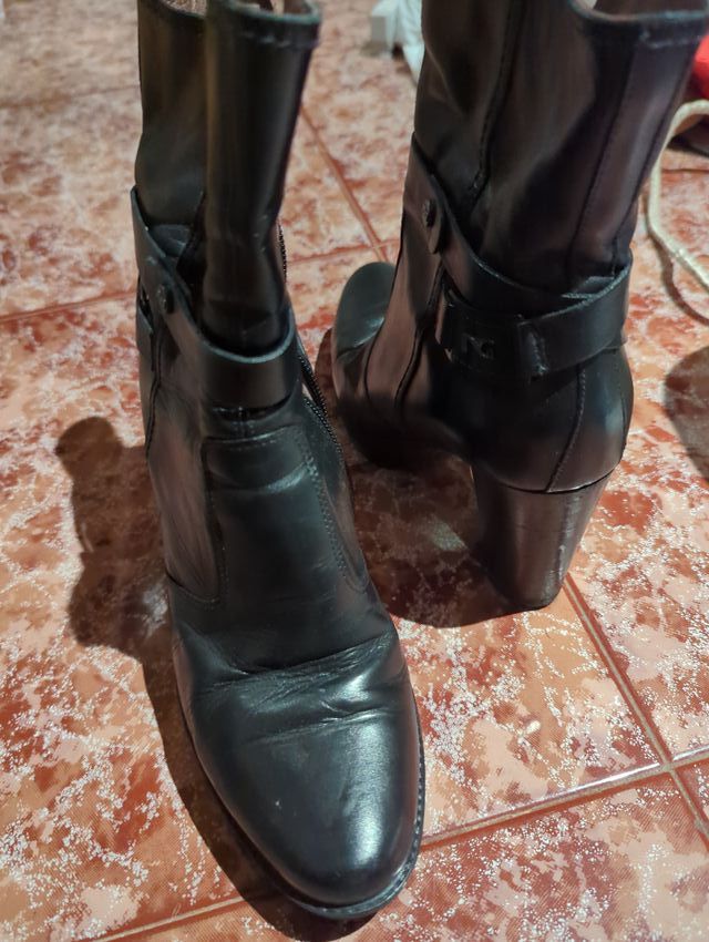 Botines tacón piel Nero Giardini Talla 39