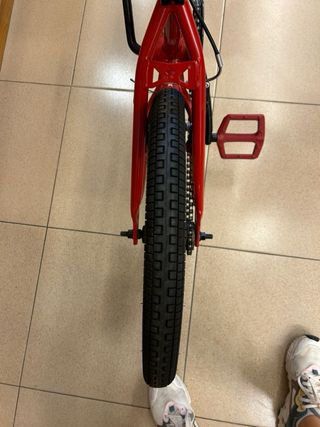 Bici BMX Roja