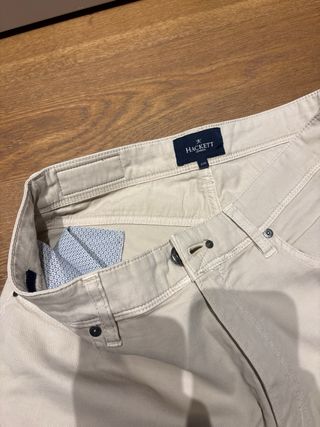 Pantalón fino beige Hackett Talla 33R