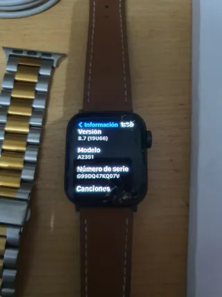 Apple Watch SE 40mm leer descripción