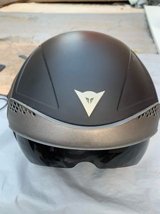 Casco Moto Dainese Negro con Visera
