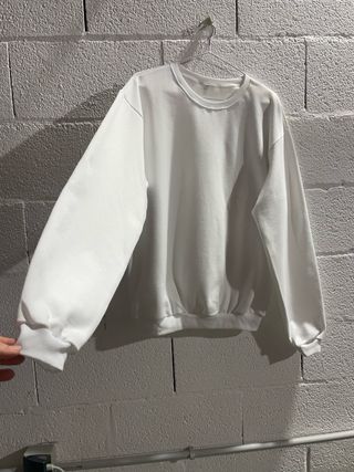 Lote 105 prendas de sudaderas y pantalones chándal