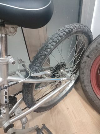 Bicicleta infantil BH