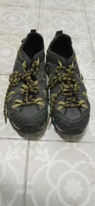 Zapatillas Merrell Trekking Talla 42.5
