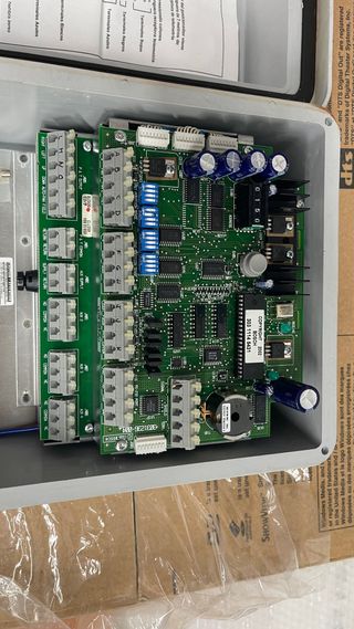 Caja de conexiones estanca