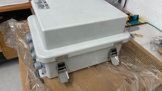 Caja de conexiones estanca