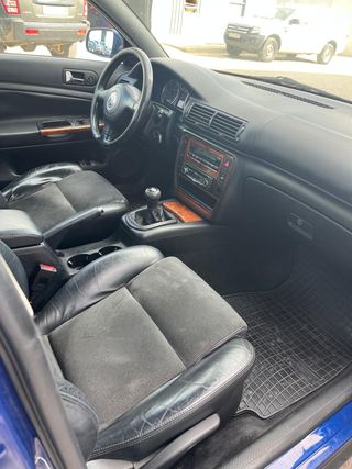 Volkswagen Passat *** 1 Año Garantía ***