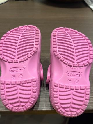 Crocs rosas talla infantil talla c 6 22/23