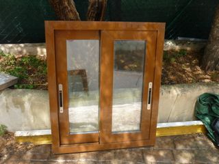 Puerta y Ventana PVC Marrón
