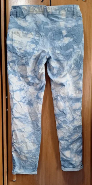 Pantalón vaquero mujer tie-dye