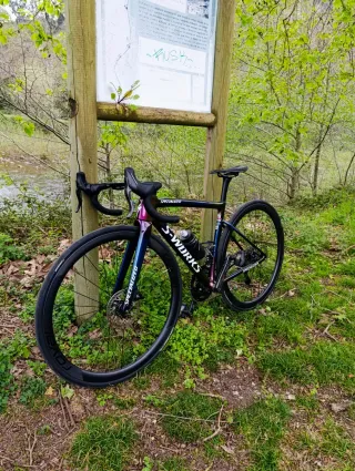 Ruedas de carbono a la carta.
Roval
