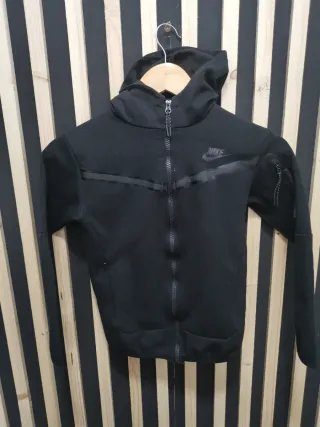 Nike Tech Fleece Negro | Chándal ESSENTIAL Junior