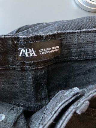 Falda vaquera negra Zara Talla XS